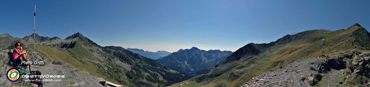 67 Breve sosta prima della prossima salita dal Passo di Tartano a Cima di Lemma.jpg